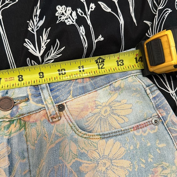 BLANK NYC Floral jeans - Picture 7 of 9